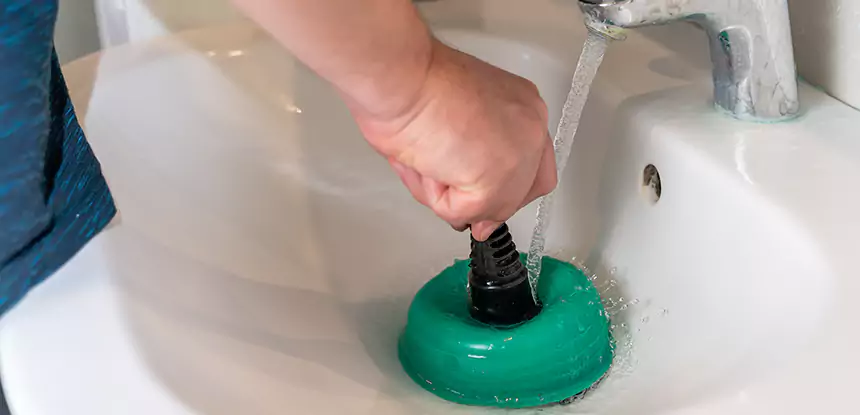 Sink Standing Water Blockage Removal in Lithonia